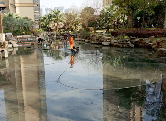 广河景观池淤泥清理