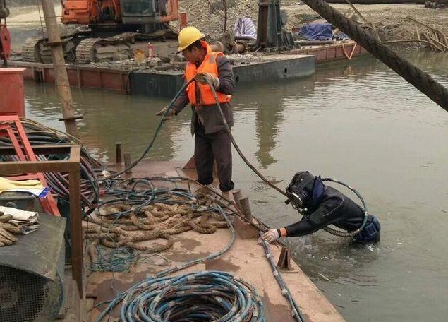 广河潜水封堵打捞